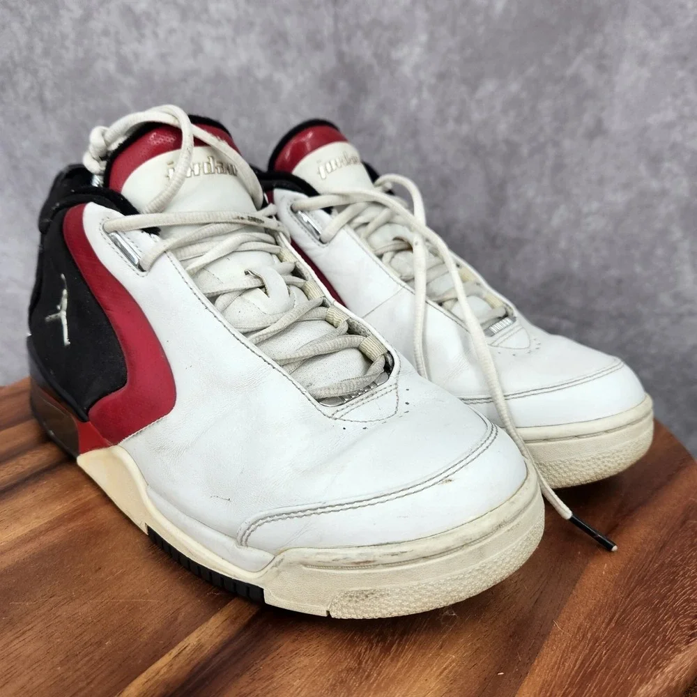 Jordan‎ Big Fund Sneakers Mens 10.5 White Red Black Gold Sneakers 2004 Vintage